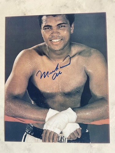 Mohammed Ali Signed Photograph