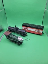 3 HO Scale Engines & Rolling Stock Cars TYCO Engine 1435 Baby Ruth Box Car
