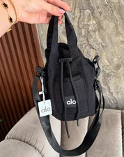 New With Tags Alo Yoga Cross Body Bucket Bag Black,  With Tags