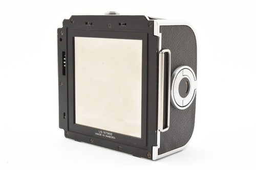 Hasselblad A12 Type II 6x6 120 Film Magazine with Case for Medium Format Cameras - Picture 5 of 12