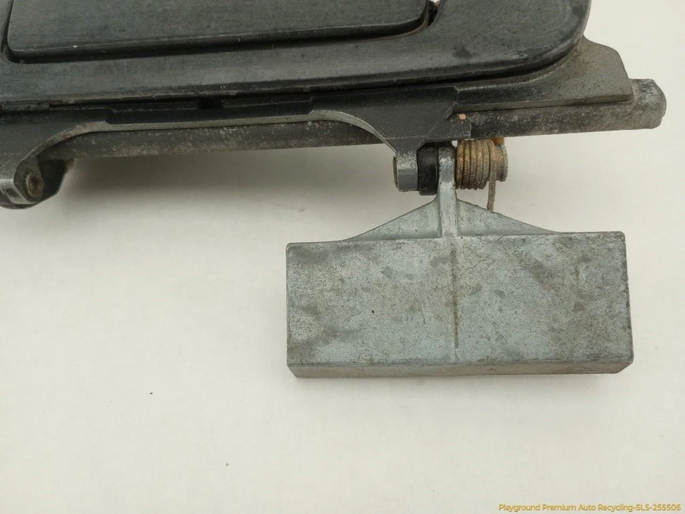 BMW 735i E32 SEDAN Passenger Right Rear Exterior Door Handle Fits 1988-1994 88 - Image 4 of 4