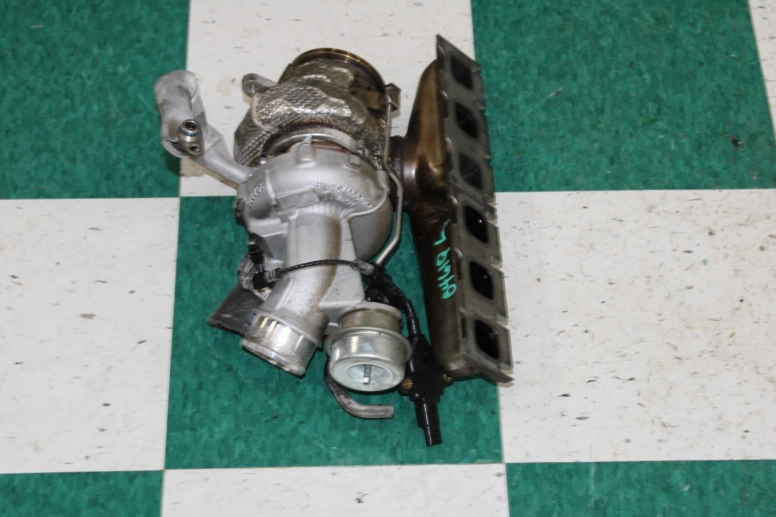 20-23 Continental GT 6.0L Motor Engine Driver Left TurboCharger Turbo Manifold