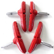 4 PATINS A TIGES CORRATEC ROUGES NEUFS