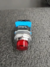 IDEC ALD2QH22ODNUA 30mm Red Illuminated Pushbutton