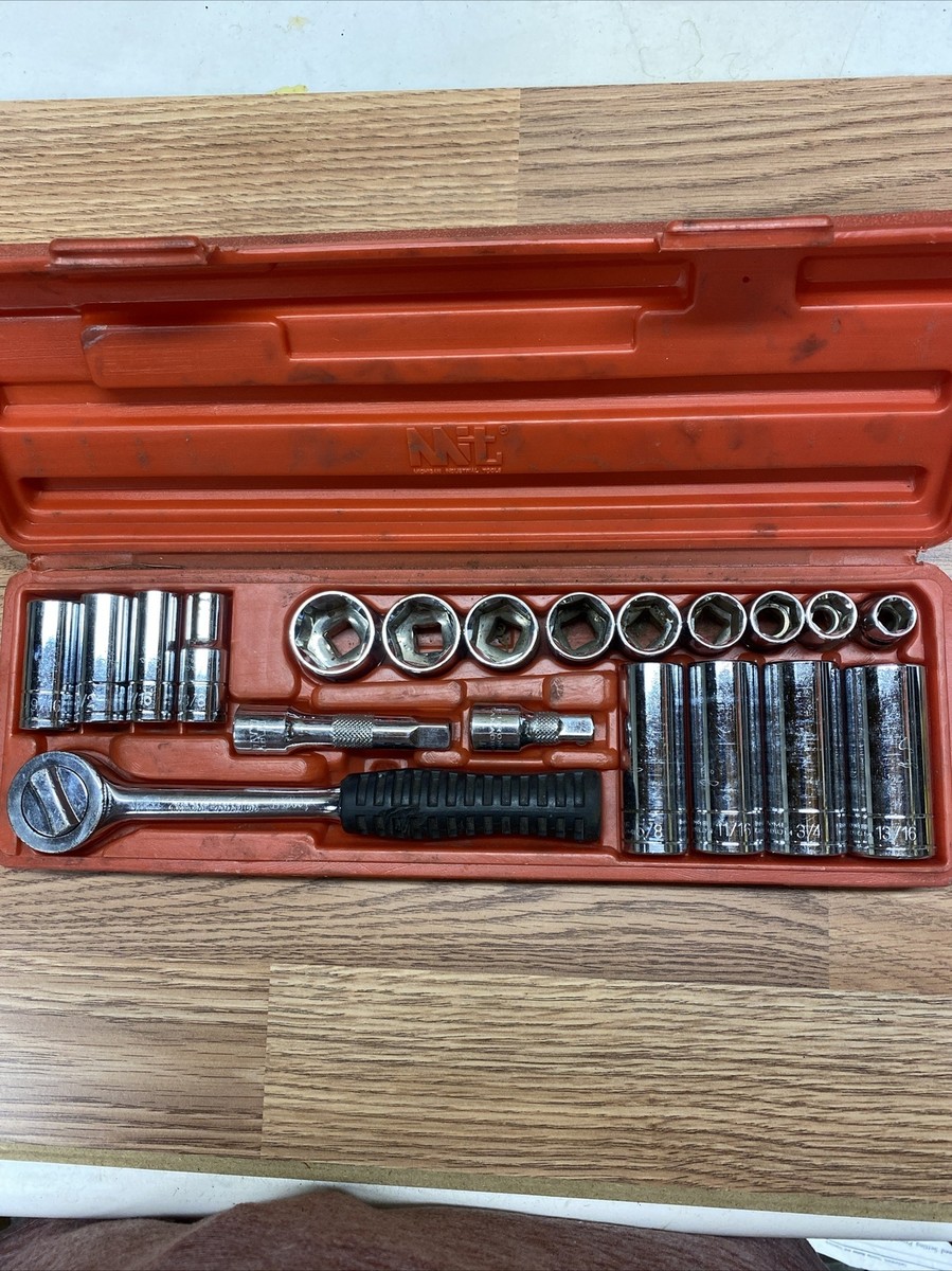 Michigan industrial Tool 3/8 Drive set ( Shallow, And deep) with