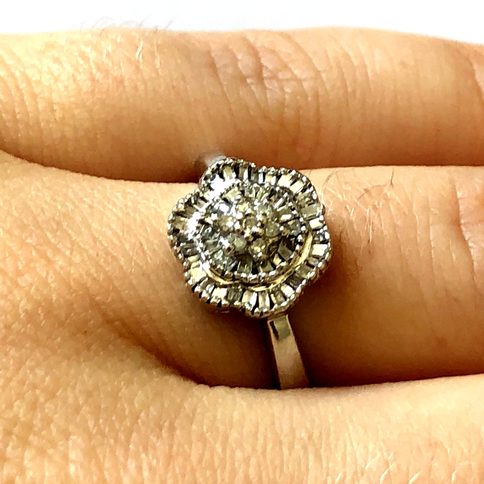 10K White Solid Gold Classy Unique Elegant Flower… - image 8