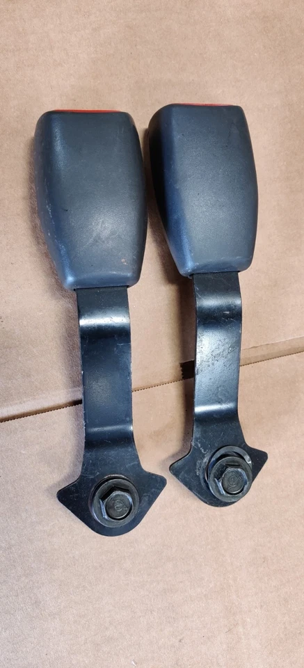 Par de receptores de cinturón de seguridad Outback Sport 1998-2001 Subaru Impreza Foto 3 de 4