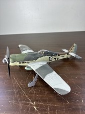 21st Century Toys 1/32 German Focke-Wulf FW-190 / FW-190D-9 Fighter Toy Airplane