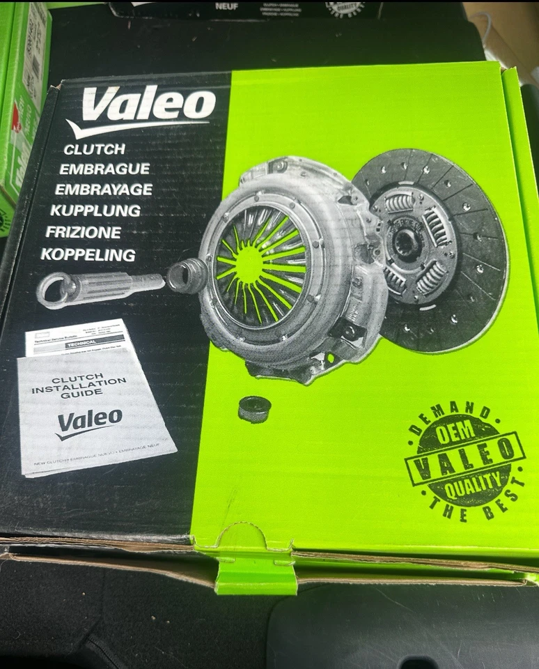 Valeo 51905001 Clutch Kit Fits select: 1986-1995 SUZUKI SAMURAI, 1995 SUZUKI SID - Image 2 of 2