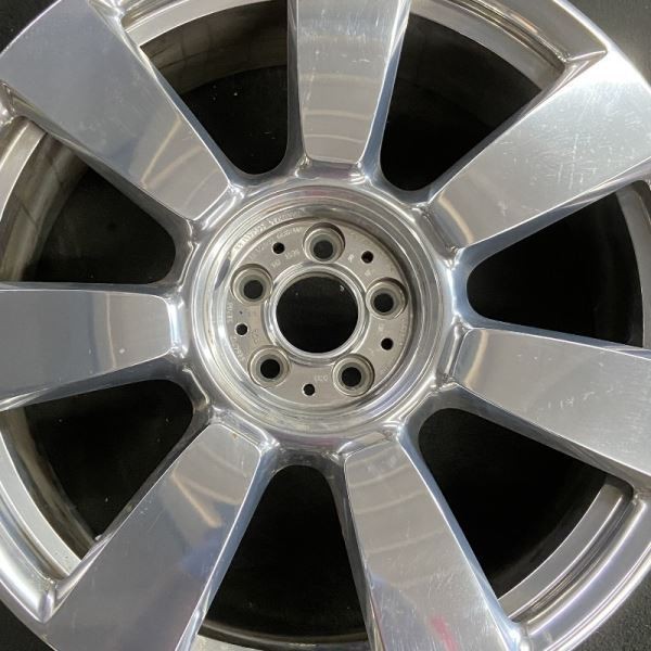 Rolls-Royce Cullinan 2020-2024 Front Right Wheel P/N 6884712