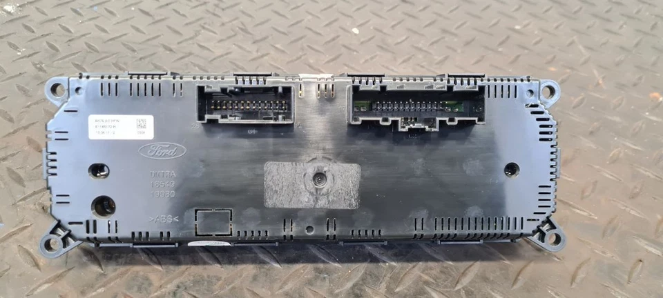 FORD FIESTA MK8 (B479) 2018 INTERIOR HEATER CONTROL PANEL HEATED SCREEN 2592183 - Image 4 of 4