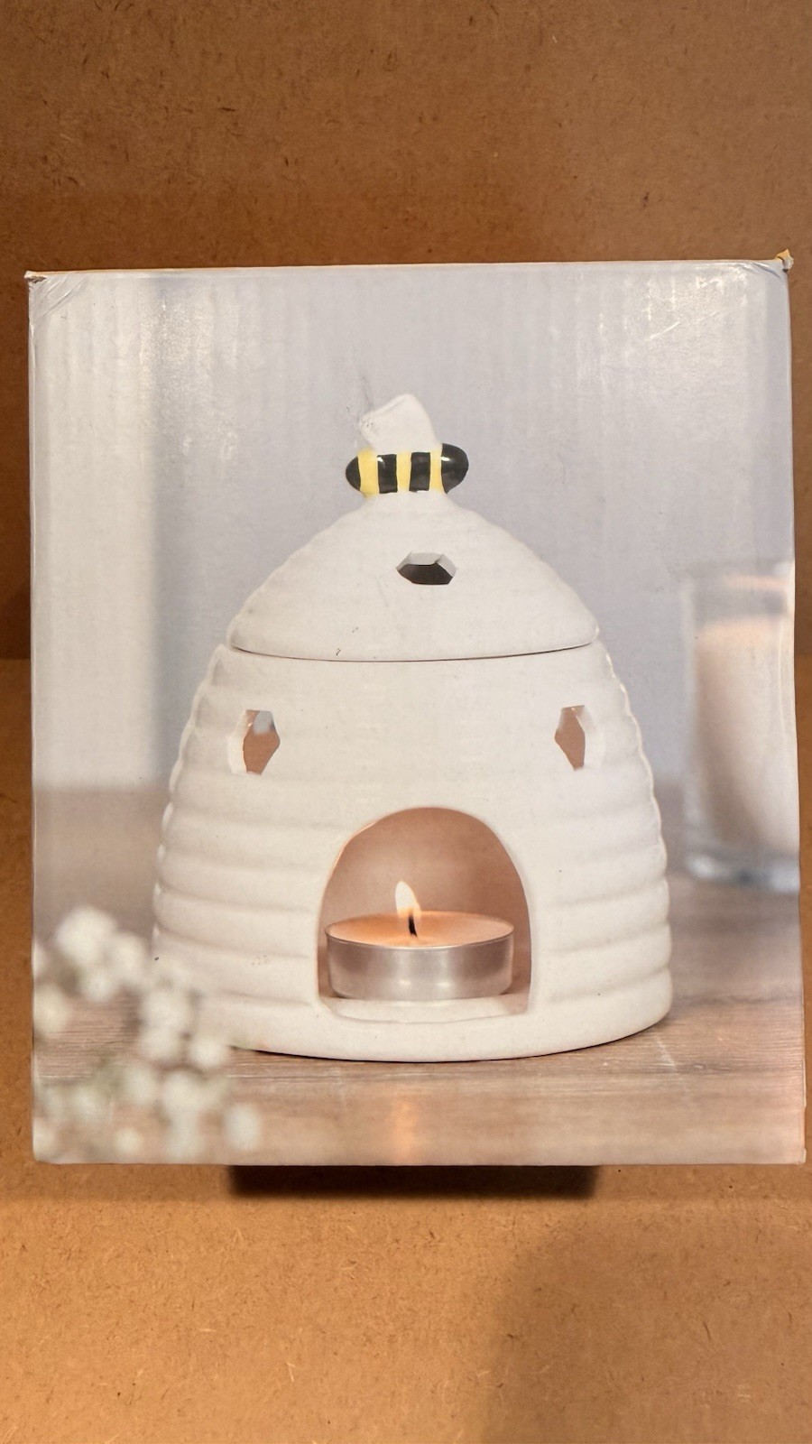 Beehive Oil Burner Wax Melt Ceramic Tealight Holder With Bee Lid