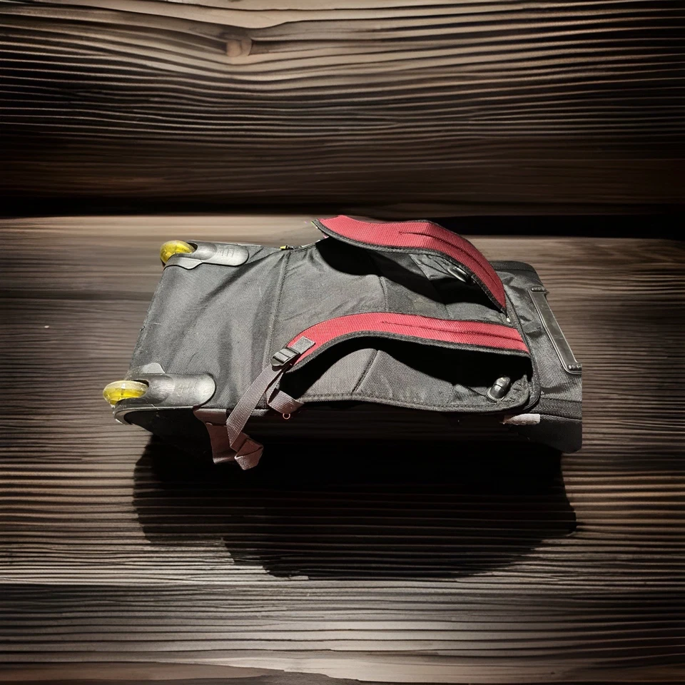 Ricardo Beverly Hills Bolsa de Lona con Ruedas Mochila de Equipaje 30” ~ Usada Buena Foto 2 de 4