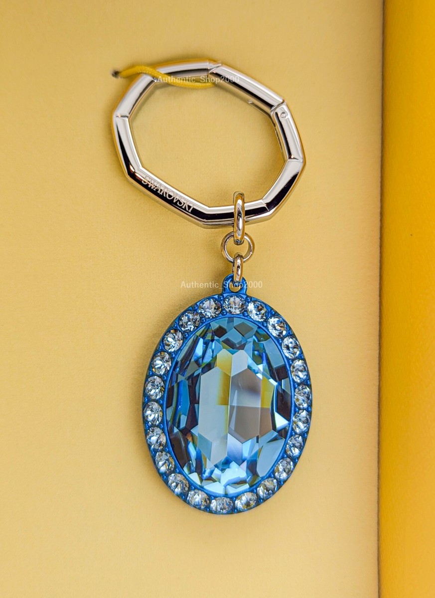New in Box SWAROVSKI Aqua Blue Crystal Lucent Charm Key Ring New in Box SWAROVSKI Aqua Blue Crystal Lucent Charm Key Ring
