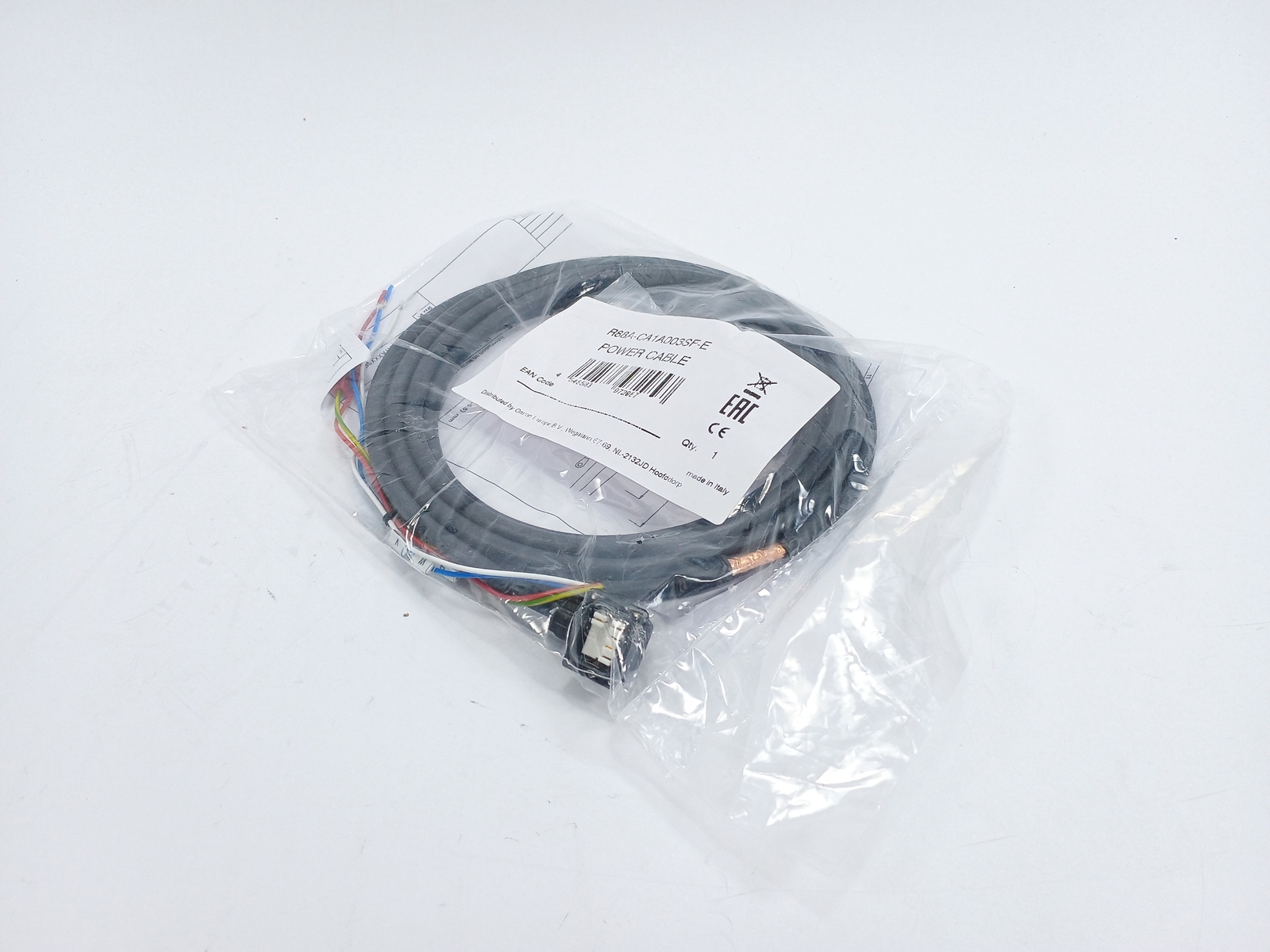 Omron R88a-Ca1a003sf-E Power Cable