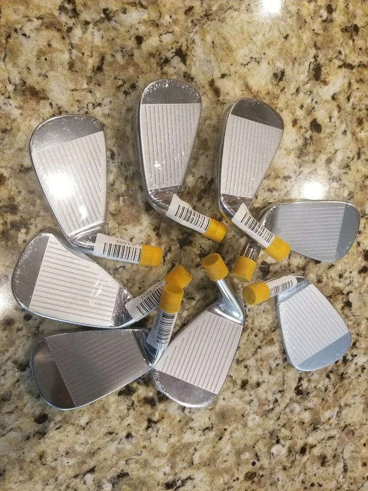 NEW TaylorMade Tour Issue R9 TP 3-pw cavity back irons heads - Image 4 of 4