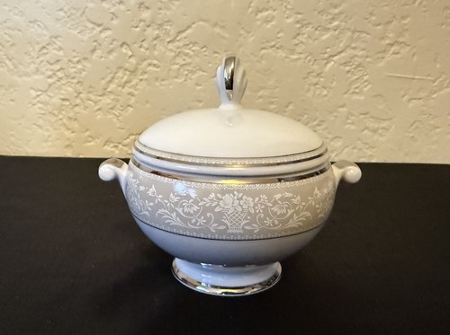 Vintage Mikasa Bavarian Platinum L3215 Sugar Bowl w/ Lid Fine China - Picture 8 of 11