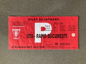 Fanion Vintage Dinamo Victoria București – Banderin De Foot Club Roumain