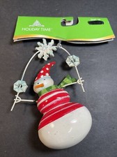Holiday Time Primitive Snowman with Snowflakes NWT Ornament Hat Scarf Shirt