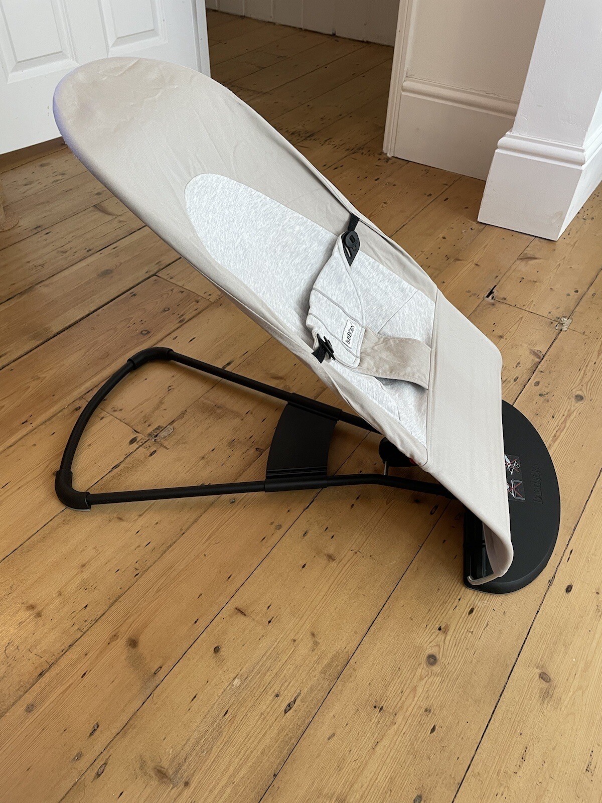 Baby Bjorn Bouncer Chair in Excellent Condition Taupe eBay