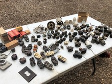 Vintage partia elektryczna - bakelit GE i Leviton - rozdzielacz Y i multi-plug hubbel