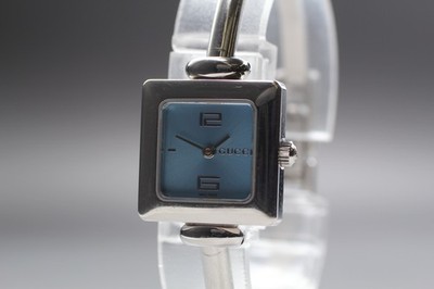 Vintage Gucci 1900L blaues Zifferblatt Silber 20 mm Quarz Damen SWISS MADE Ar...
