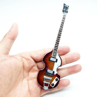 1/6 Scale Miniature Bass Guitar for Action Figure Hofner Style FREE Strap GIFT