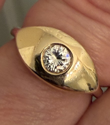 14k Low Profile Unique Diamond Ring