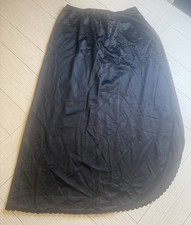 Warners Vintage Black Perfect Measure 31" L W/ Lace Trim Slip Sz M Made in USA