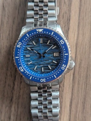 Montre Peinte A La Main Piece Unique