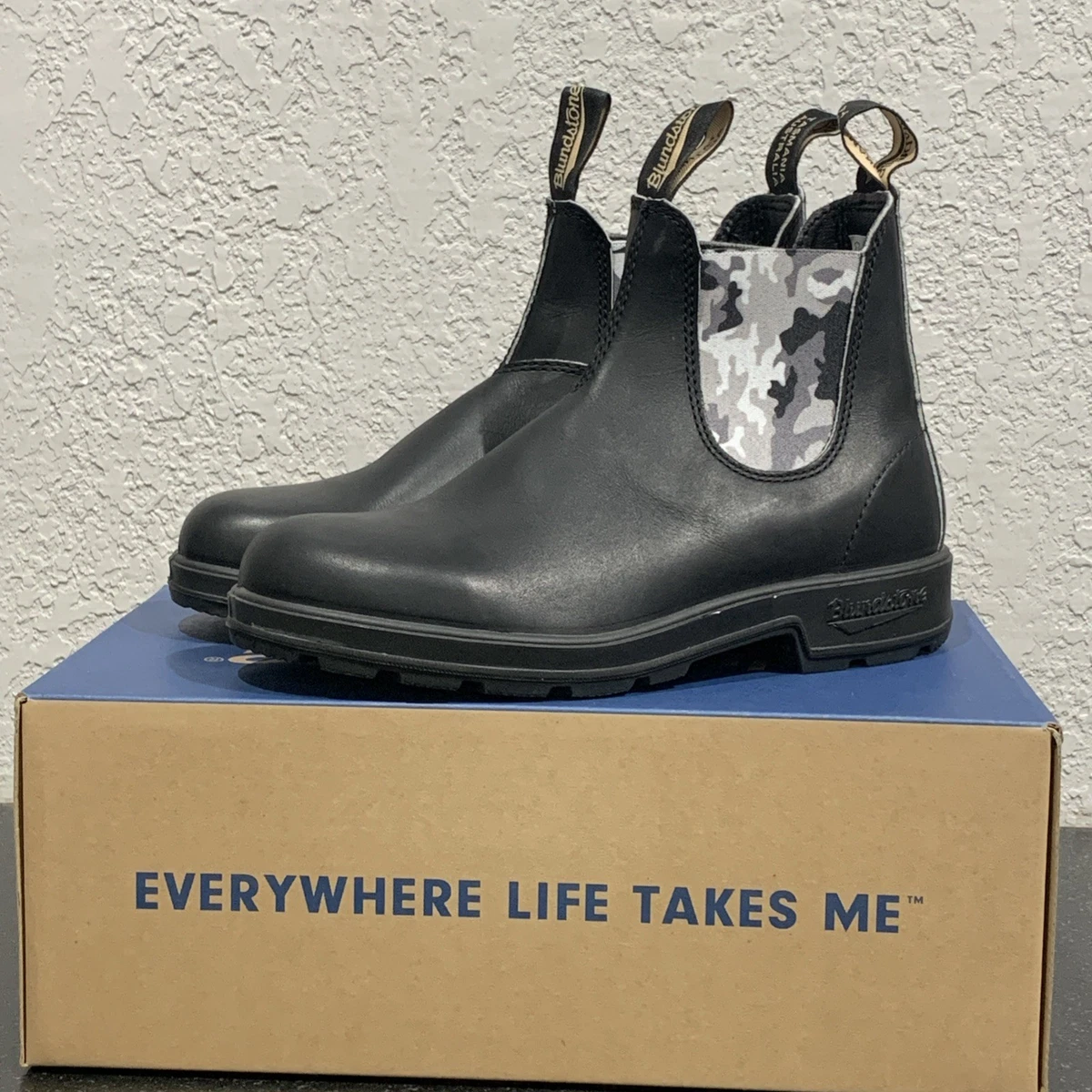 Blundstone Gray Boots for Men for Sale | Shop New & Used  display picture 3