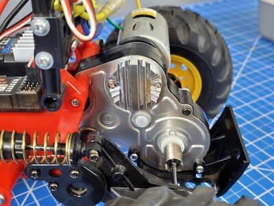 Aluminum Motor Cover Cap Tamiya 1/10 R/C Blackfoot Monster Beetle Mud Blaster