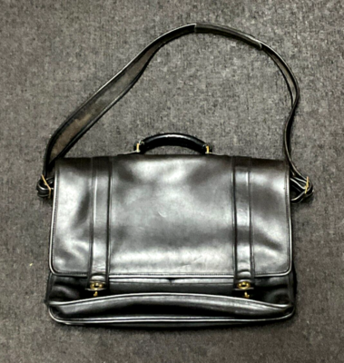 Vintage COACH C5C 5274 Essex Black Leather Double Turnlock Vintage COACH C5C 5274 Essex Black Leather Double Turnlock