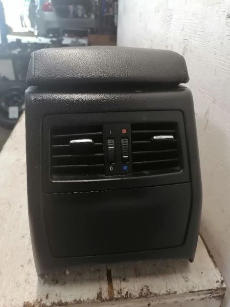 Console Front Sedan Canada Market Floor Fits 09-11 BMW 323i 764032 - Image 2 of 4