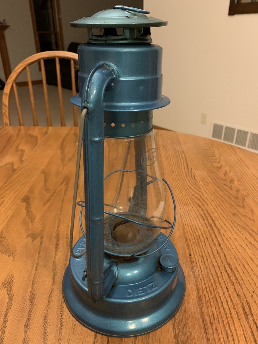 Dietz Lantern No. 80 Blizzard Model Metallic Aqua Blue 16 Dietz Lantern No. 80 Blizzard Model Metallic Aqua Blue 16