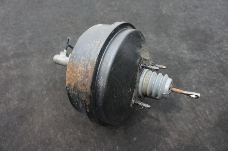 Depósito de cilindro maestro de refuerzo de freno eléctrico OEM 18060788 Chevrolet SSR 2003-06 Foto 2 de 4