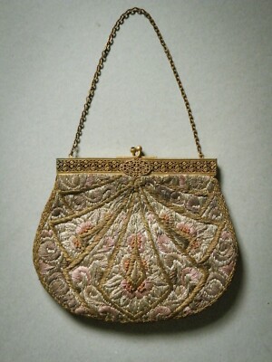 Antike edwardianische / Art Deco Abendtasche. Metallic Stickerei. Scherengestell.