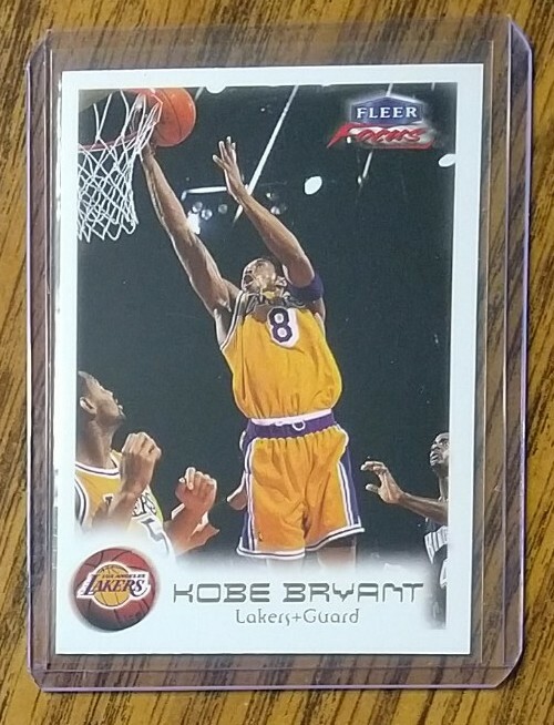 1999-2000 Fleer Focus Kobe Bryant Card #62! Los Angeles Lakers HOF 