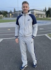 Vintage Nike Men  s M Track Sweat Suit 2 Piece Zip 1980  s Jacket Pants Activewear