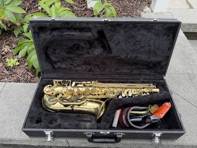 Kohlert Alto Saxophone Brass Black Lacquer Eb Sax with Case Accessories