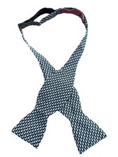 VINEYARD VINES Silk Bow Tie, Dark Blue with Light Blue Whales, Adjustable USA