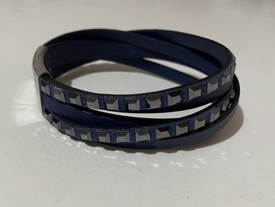 SWAROVSKI Celeb Marine Leder schwarz quadratisch Kristall Nieten Crossover Armband.