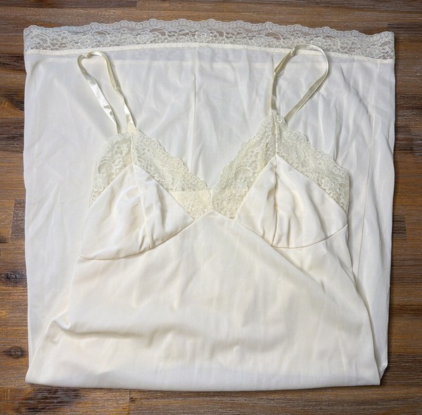 Vintage White Cream Lace Trim Midi Slip Dress Women’s Size 14