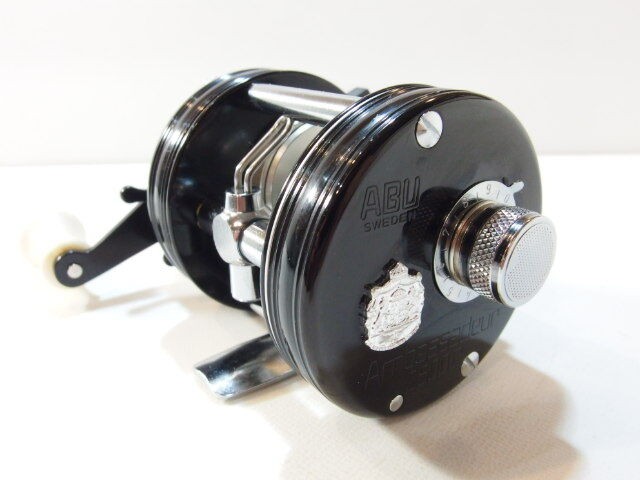 リール AbuGarcia ambassadeur 2500C Nostalgia Abu Ambassadeur 2500C Nostalgia Black Europe Limited Right