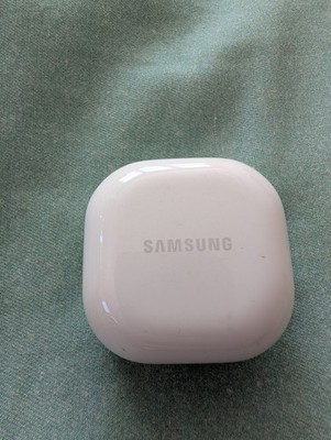 Samsung Galaxy Buds2 charging case In White