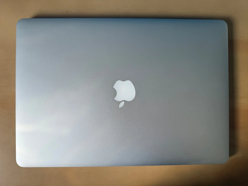 Apple MacBook Pro RETINA 15" Quad-Core Intel i7 / 16GB RAM / 256GB SSD Mid 2012 - Image 3 of 4
