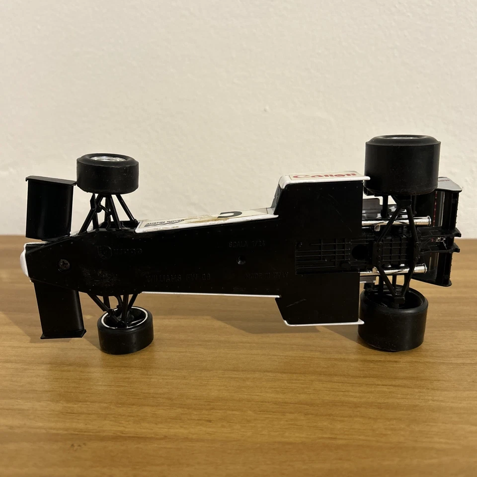 Burago 1/24 - Williams FW 08 - Immagine 3 di 4