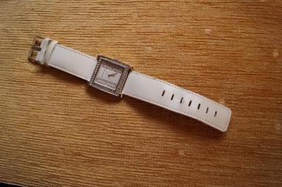 LADIES RIVER ISLAND WATCH WITH STONES FULLY WORKING