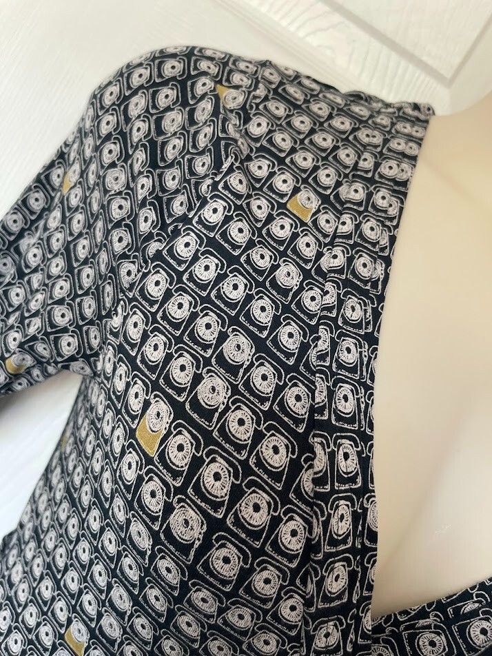 White Stuff Size 12 Telephone Pattern Jersey Wrap… - image 3