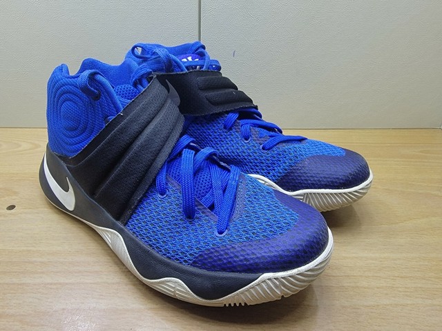 nike kyrie 2016